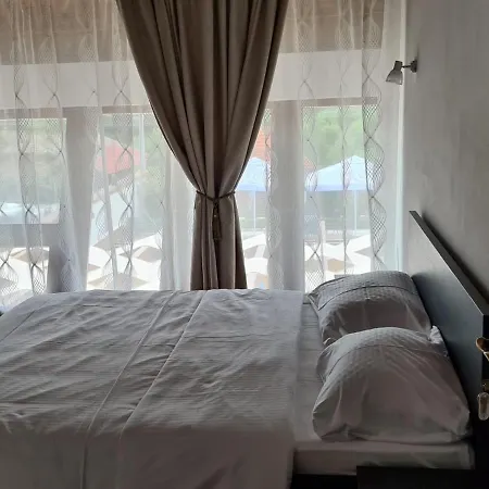 Pensiunea Medaless Hotel 3*